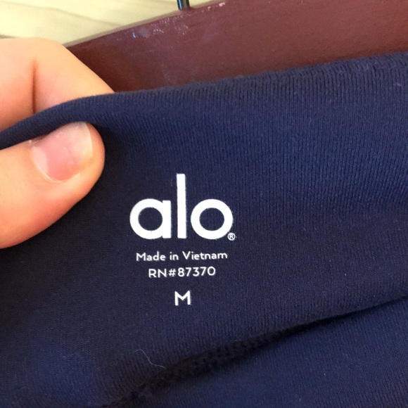 Alo Yoga High-Waist Moto Sport Leggings with Mesh Panels Size Medium - Picture 5 of 11